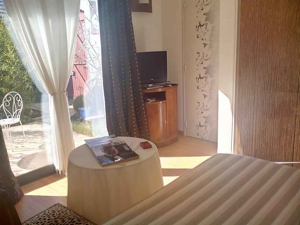 Masdani Hotel Chorges Buitenkant foto