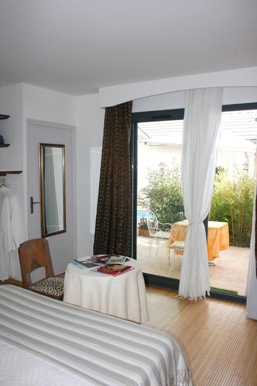 Masdani Hotel Chorges Kamer foto